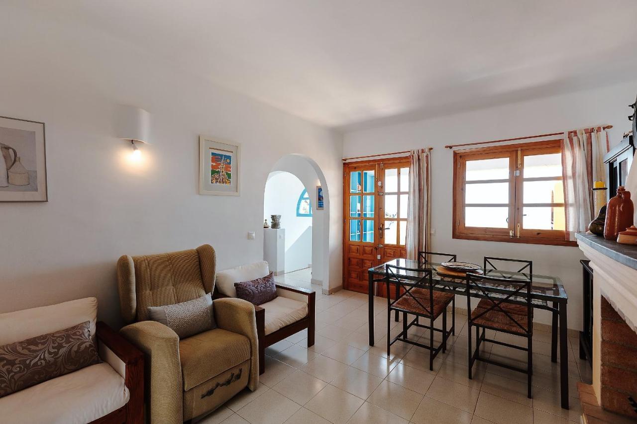 Вілла House With Terrace, Amazing Views And Private Shared Pool Мохакар Екстер'єр фото